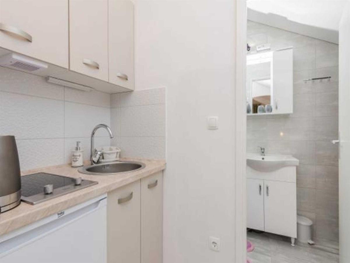 Villa Flora Maris Apartments Privlaka  Eksteriør bilde
