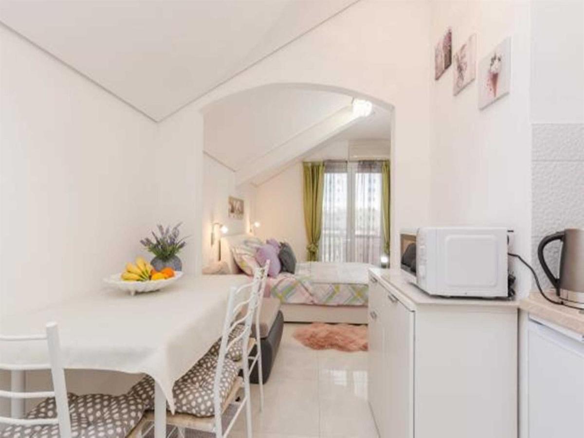Villa Flora Maris Apartments Privlaka  Eksteriør bilde